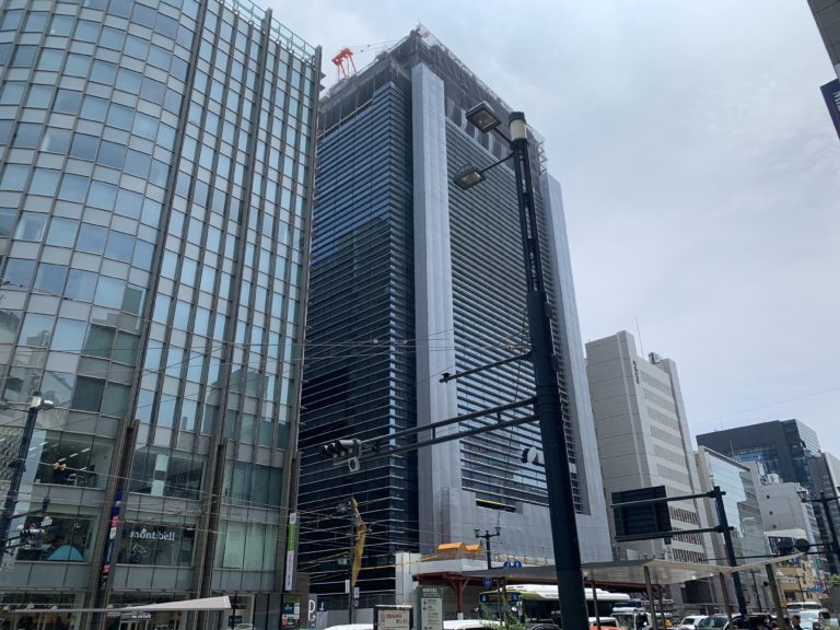 【2021年1月完成】地上19階建の「広島銀行 新本店ビル」とは?